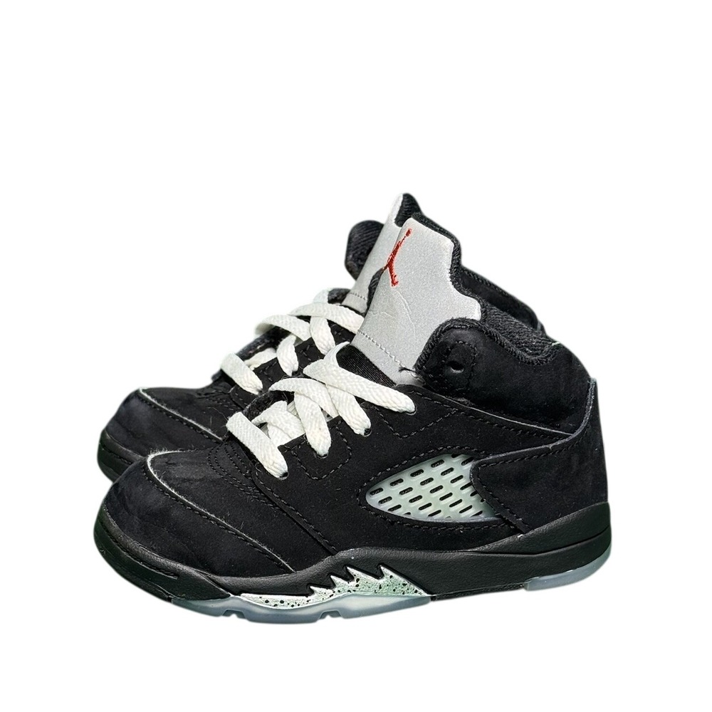Jordan 5 Retro Metallic Blackβ Toddler Sneakers 7C HF3977-001 Black Silver Red